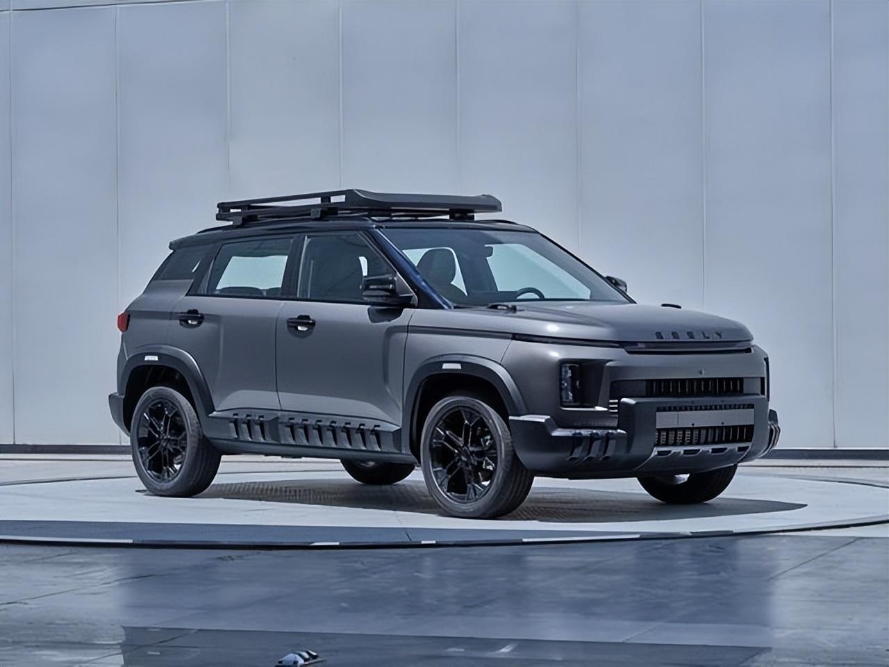 城市硬派SUV,车长4442mm,新增“小书包”,搭载1.5TD四缸+7DCT