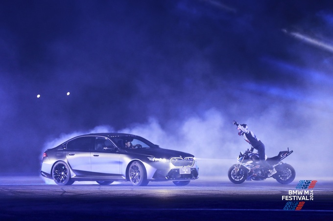 2024 BMW M热血嘉年华:性能与驾驶乐趣的双重盛宴