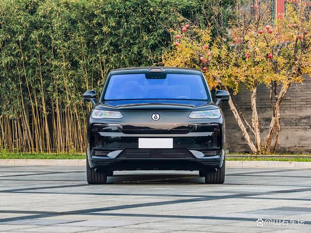 问界M9的对手来了,车长5258mm,配后轮独立转向,续航1300km-有驾 问界M9的对手来了,车长5258mm,配后轮独立转向,续航1300km-有驾