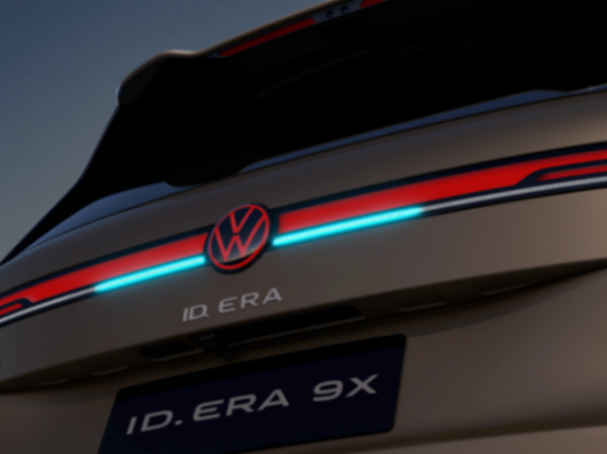 上汽大众首款9系旗舰ID. ERA 9X亮相:一款车,一场转型的宣言